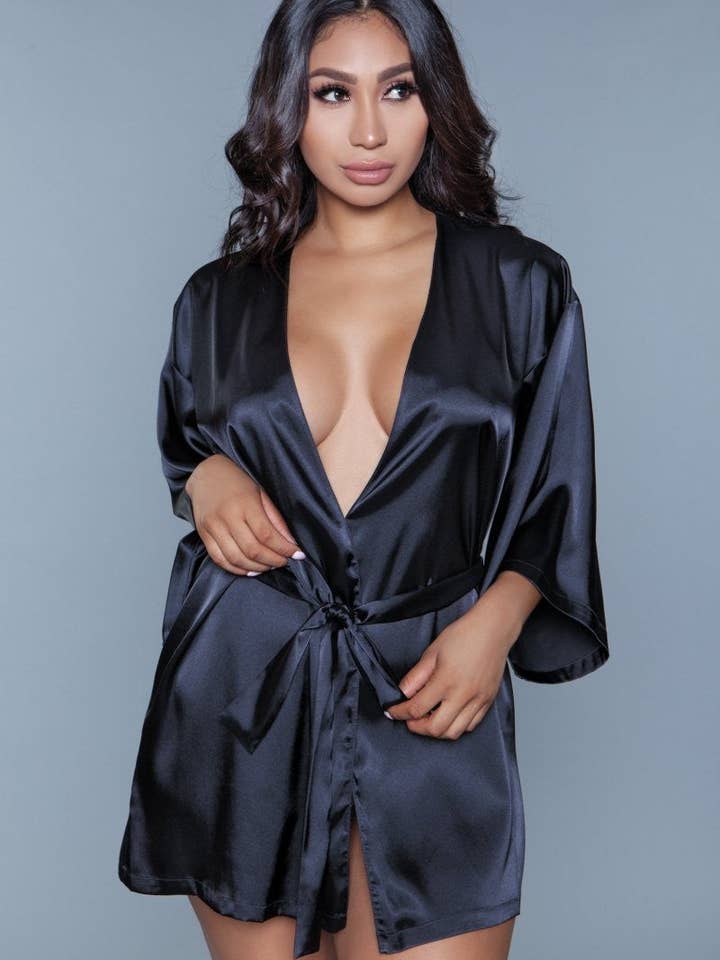 BLK Abito Amora in raso 1964 con cuore in pizzo in vendita all'ingrosso su Faire
