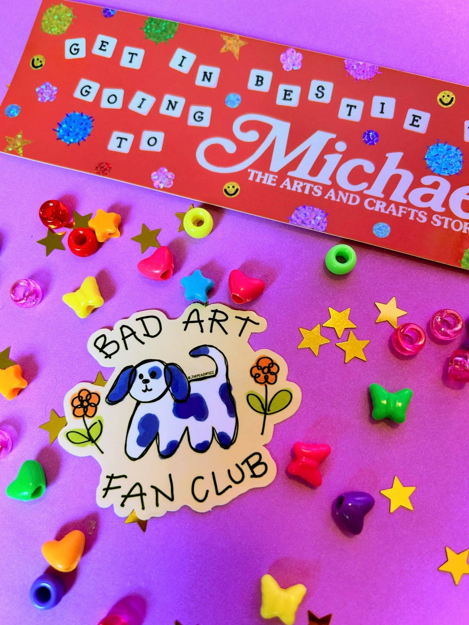 The Peach Fuzz – Engroshandel Klistermærke – Michaels Run Bestie Glitter Kofangerklistermærke4