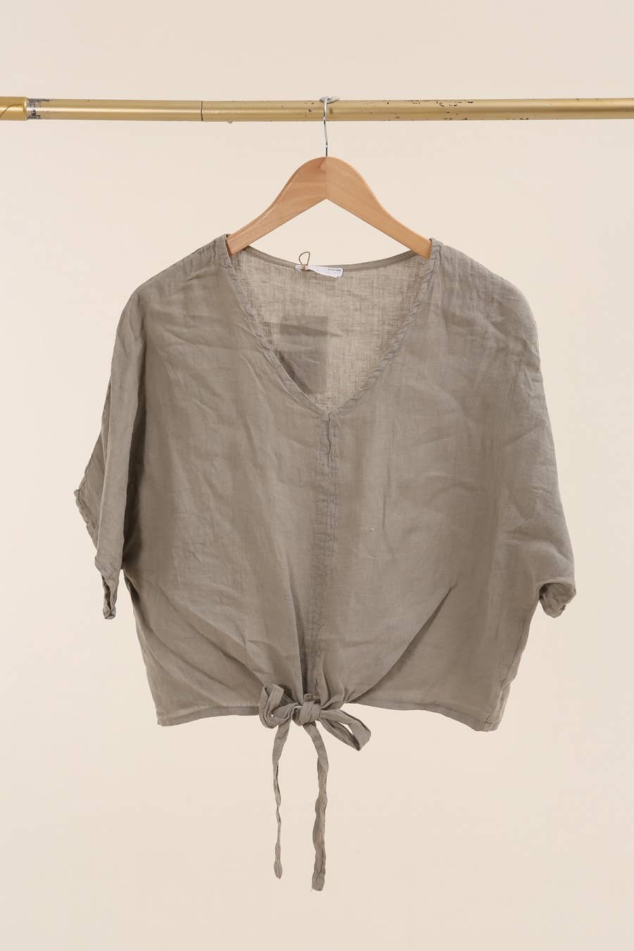 LÉA & LUC - Wholesale Overhemd met knopen - Dames - 100% linnen blouse met korte mouwen REF. 250711