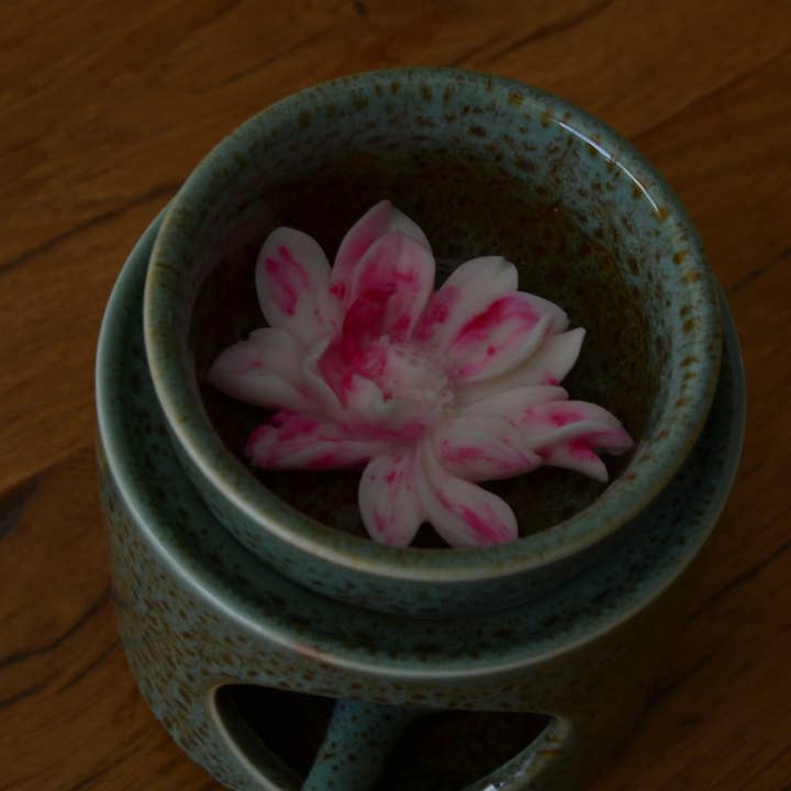 Cotton flower scented wax melt — Lotus for wholesale by Le sens des choses