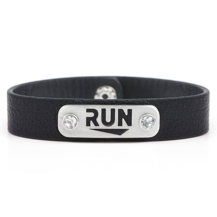 Bracelet RUN avec Bling - Noir ou Rose pour la vente par ATHLETE INSPIRED, Inc.