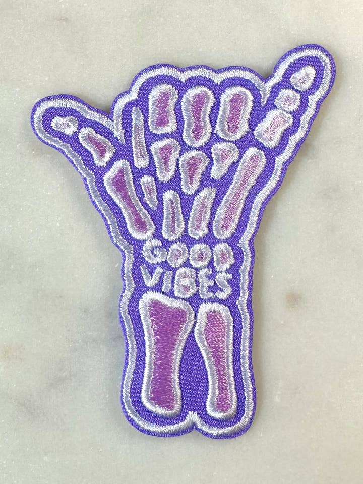 Good Vibes Skeleton Shaka Ferro Bordado em Patch por atacado de liadelyonart