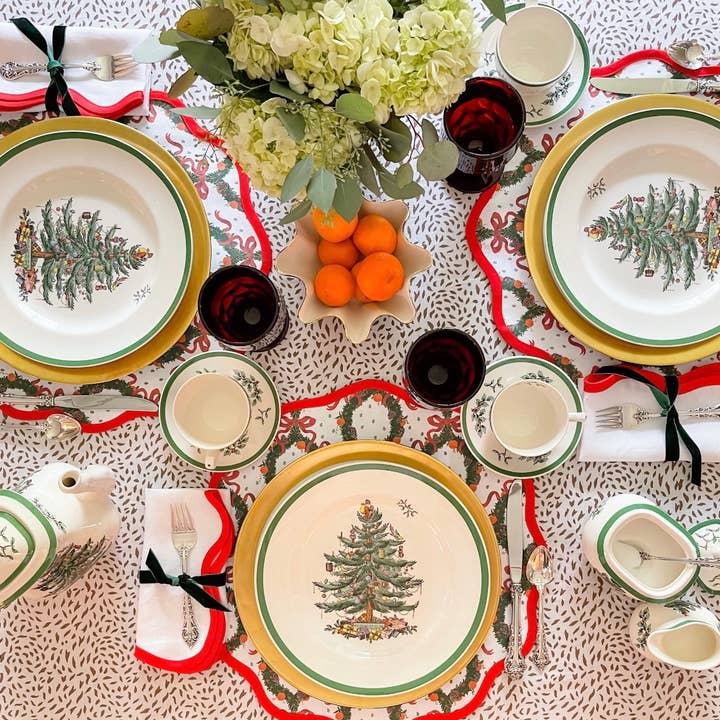 Frances Fields Home, formerly Fenwick Fields - Wholesale Placemat - Round Scalloped Placemat | Holiday Wreath - Rosebud (4-pack)2