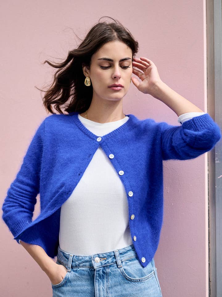 Nathael Paris - Wholesale Cardigan - Women's - Angora cardigan with mother-of-pearl buttons9