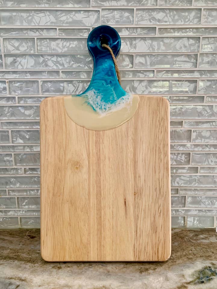 Tagliere per formaggi Jeromy Rubber Wood, 13,5" x 7,5" per la vendita all'ingrosso da parte di Nikita Fine Art LLC