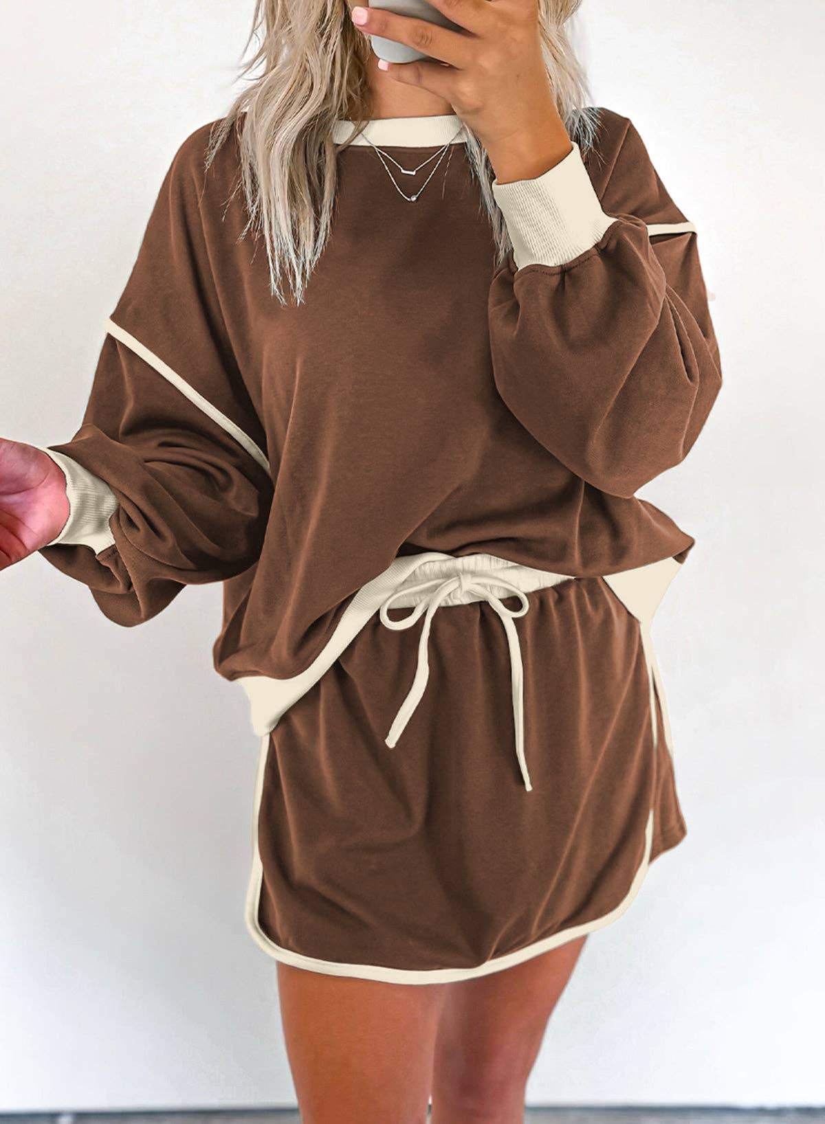 Lovesoft – Engroshandel Top- og nederdelsæt - Dame – Farvekontrast løs pullover og snørebånd i taljeskortsæt3