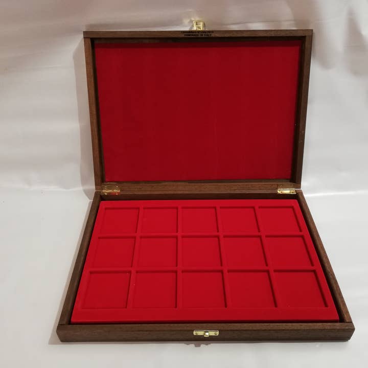 Wooden box for coins or medals for wholesale by Coins&More