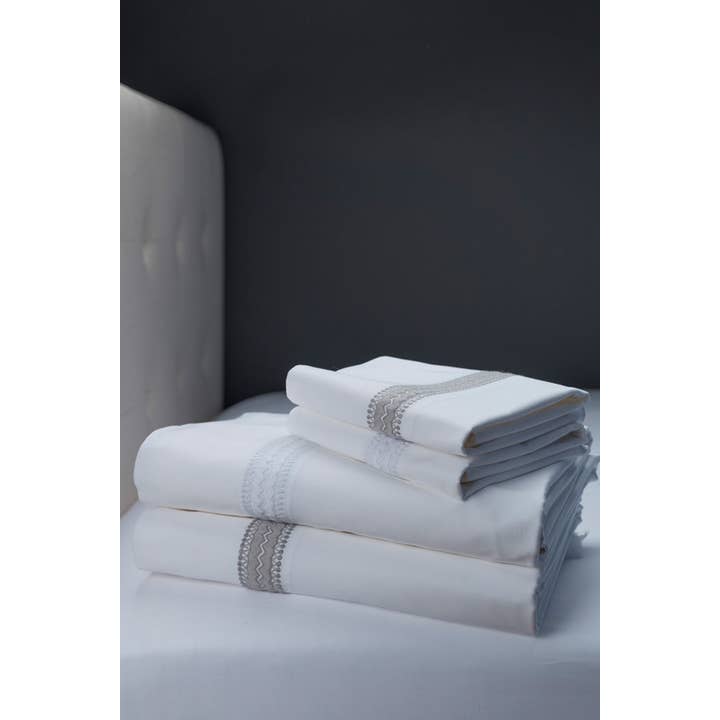 Caro Home - Wholesale Flat Sheet - MicroCotton Madeira Sateen Flat Sheet5