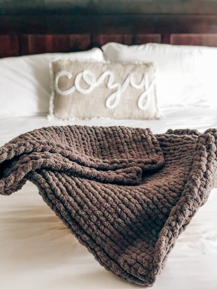 Slate Cozy Throw for wholesale by Best Cozy Throws