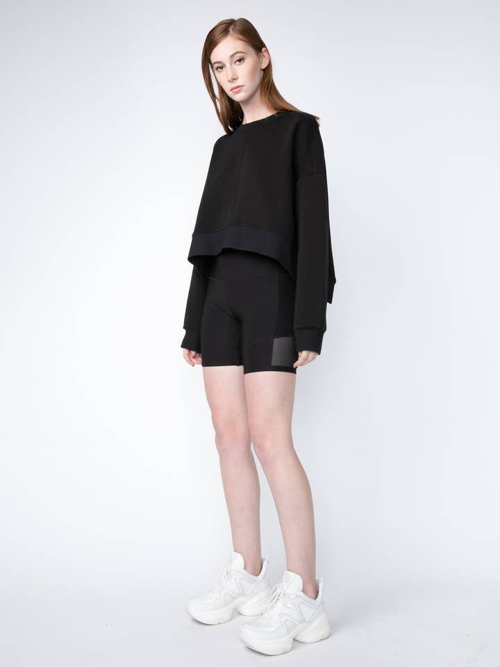 High-low Hem Sweatshirt with Back Slits for wholesale by VOICE OF INSIDERS