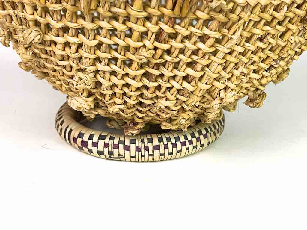 The Niger Bend - Vendita all'ingrosso Cestini - Cestino in stile «setaccio» in paglia profonda su supporto «ciambella» - Burkina Faso10
