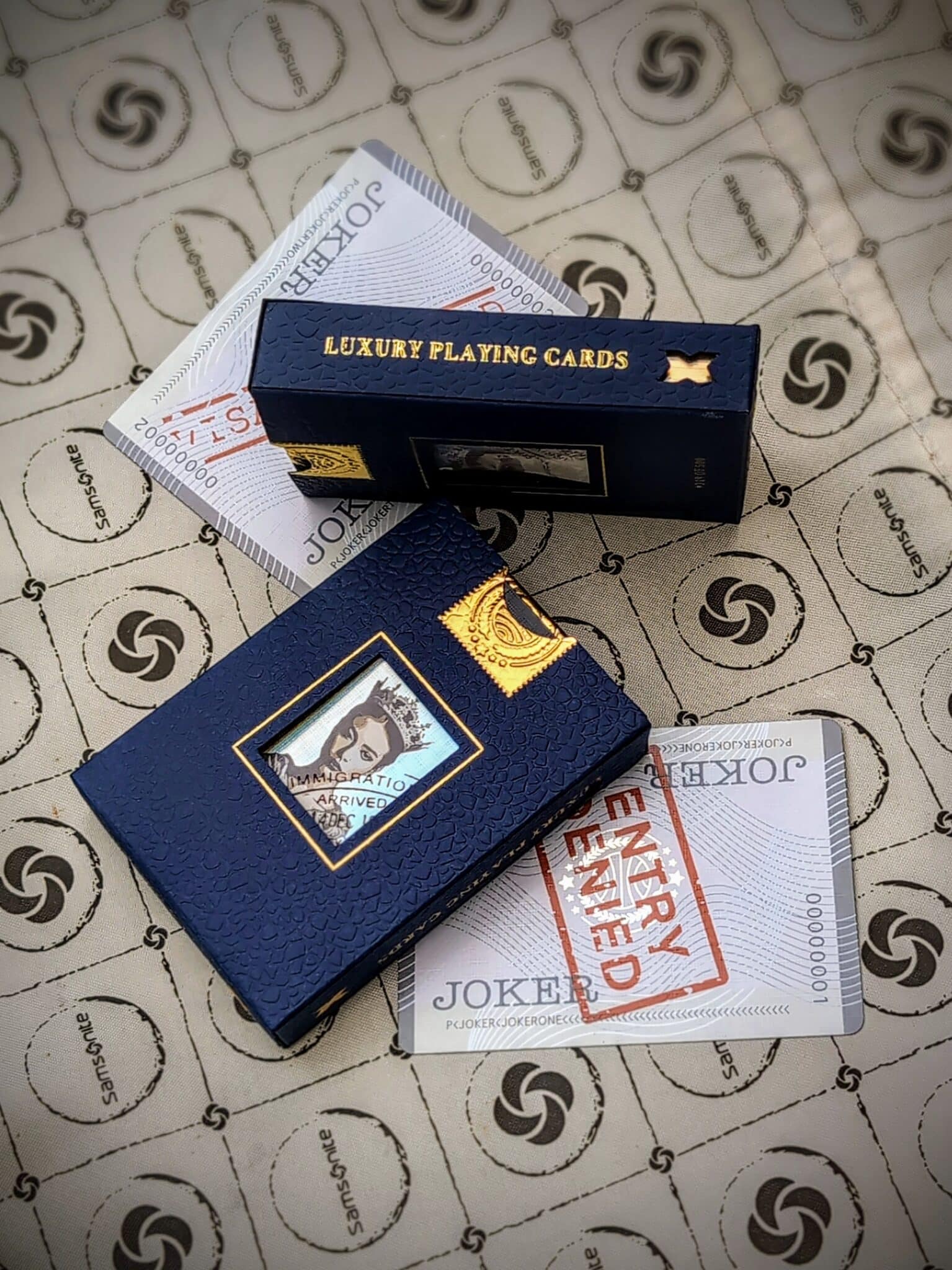 X-Decks - Wholesale Playing Cards - Globetrotter Passport Playing Card Set & Wallet by Sinecure11