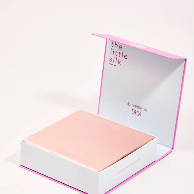 The Big Silk - Wholesale Cot/Crib Sheets - 100% Silk Cot Bed Sheet - Prevent bald spot & soothe eczema