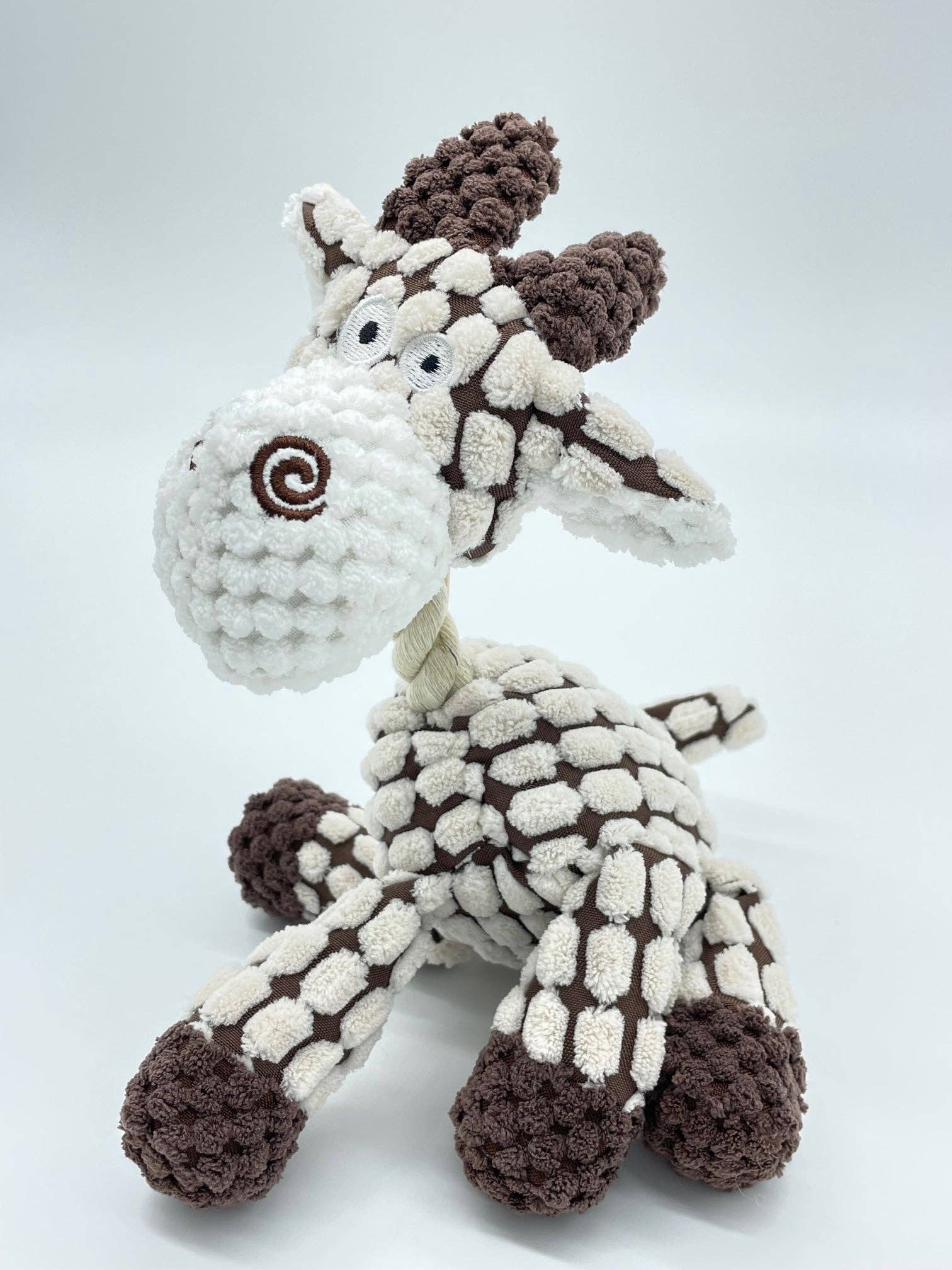 Toys N Treats Box - Wholesale Pet Plush Toy - Dog - Gee the Giraffe Plush Pet Toy for Cats/Dogs1