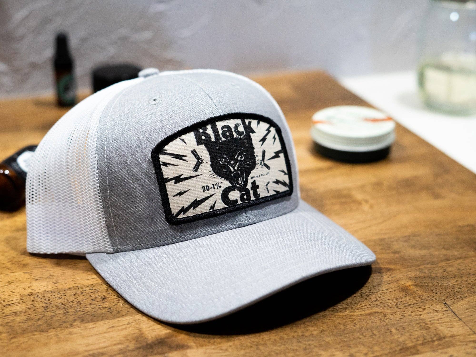 backerton - Wholesale Trucker Hat - Unisex - Black Cat - Archie Trucker Hat2