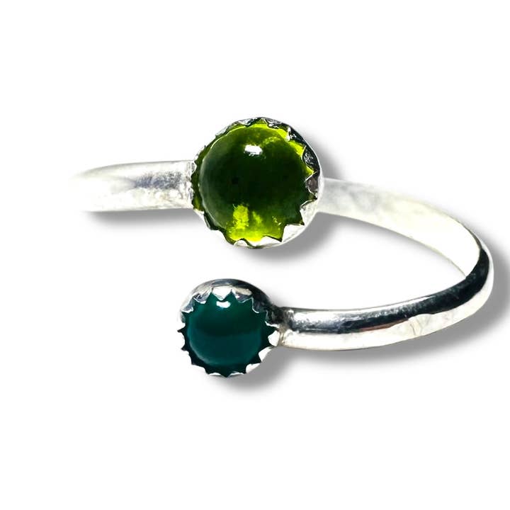 Bypass-Ring Chalcedon/Peridot für den Großhandel von Janine’s Jewelry Design