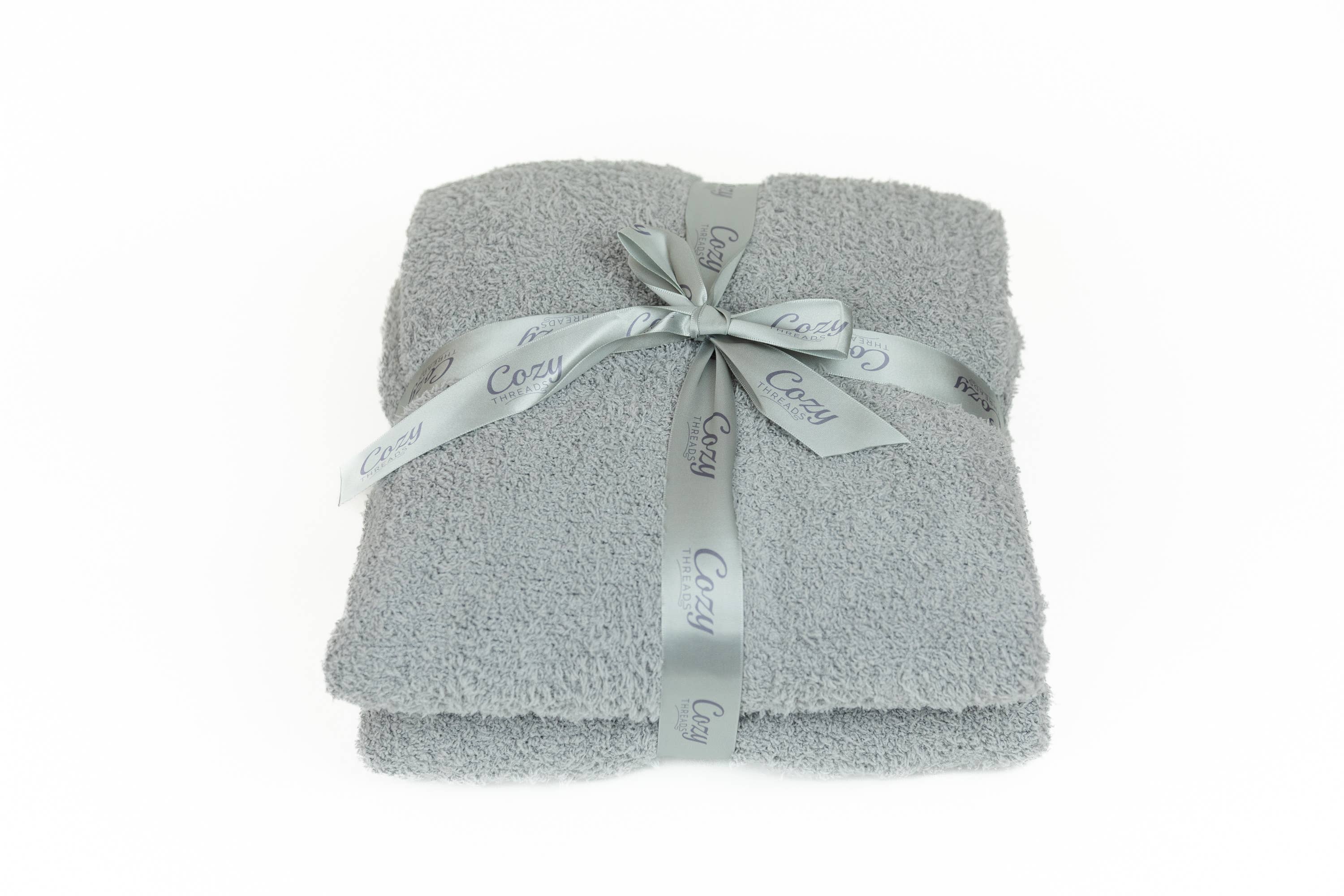 Cozy Threads - Wholesale Throw Blanket - Cozy Threads Bamboo Lightweight Cooling Blanket Throw, Gray1