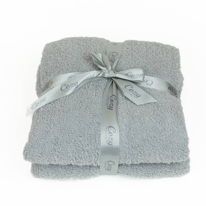 Cozy Threads - Wholesale Throw Blanket - Cozy Threads Bamboo Lightweight Cooling Blanket Throw, Gray1