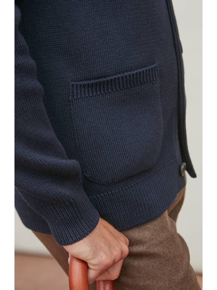 Paul James Knitwear – wholesale Kofta - Herr – Mens Midweight 100% Bomull Sjal Krage Cardigan8