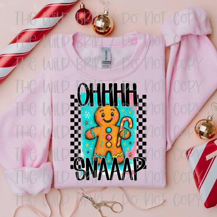 Oh Snap Peperkoek Kerstmis Gildan Sweater voor wholesale door Sweet Tees & More