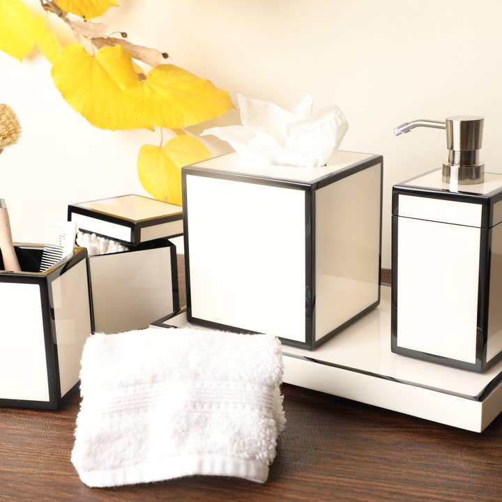 Wit met Zwarte Rand Lak - Tissuedoos Overtrek voor wholesale door Pacific Connections