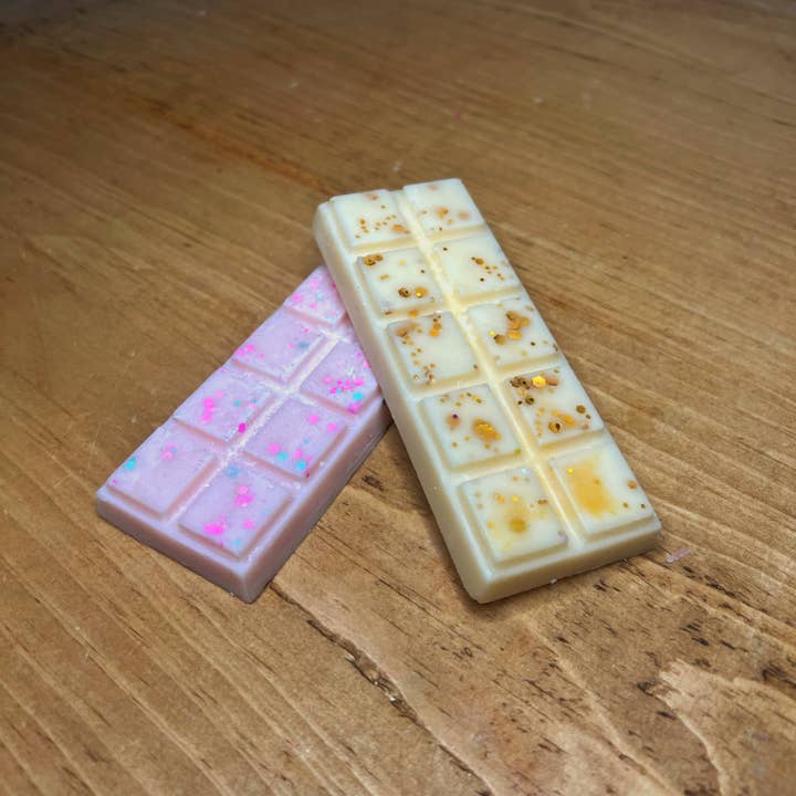 The Melting Room – wholesale Wax melt – 2x5 snap bar clamshells1