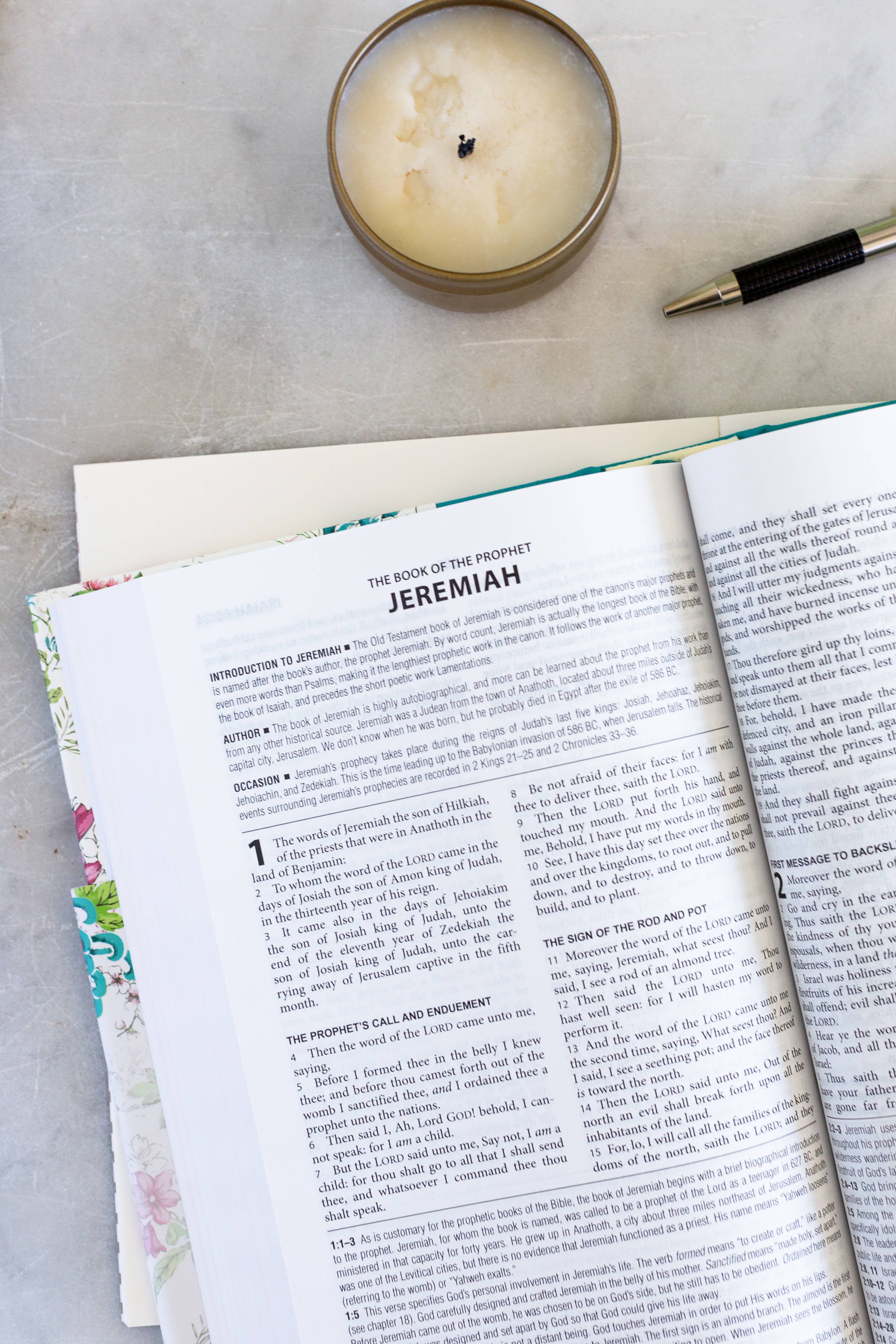 Barbour Publishing, Inc. - Wholesale Religion - Kjv Study Bible Wildflower Bouquet1