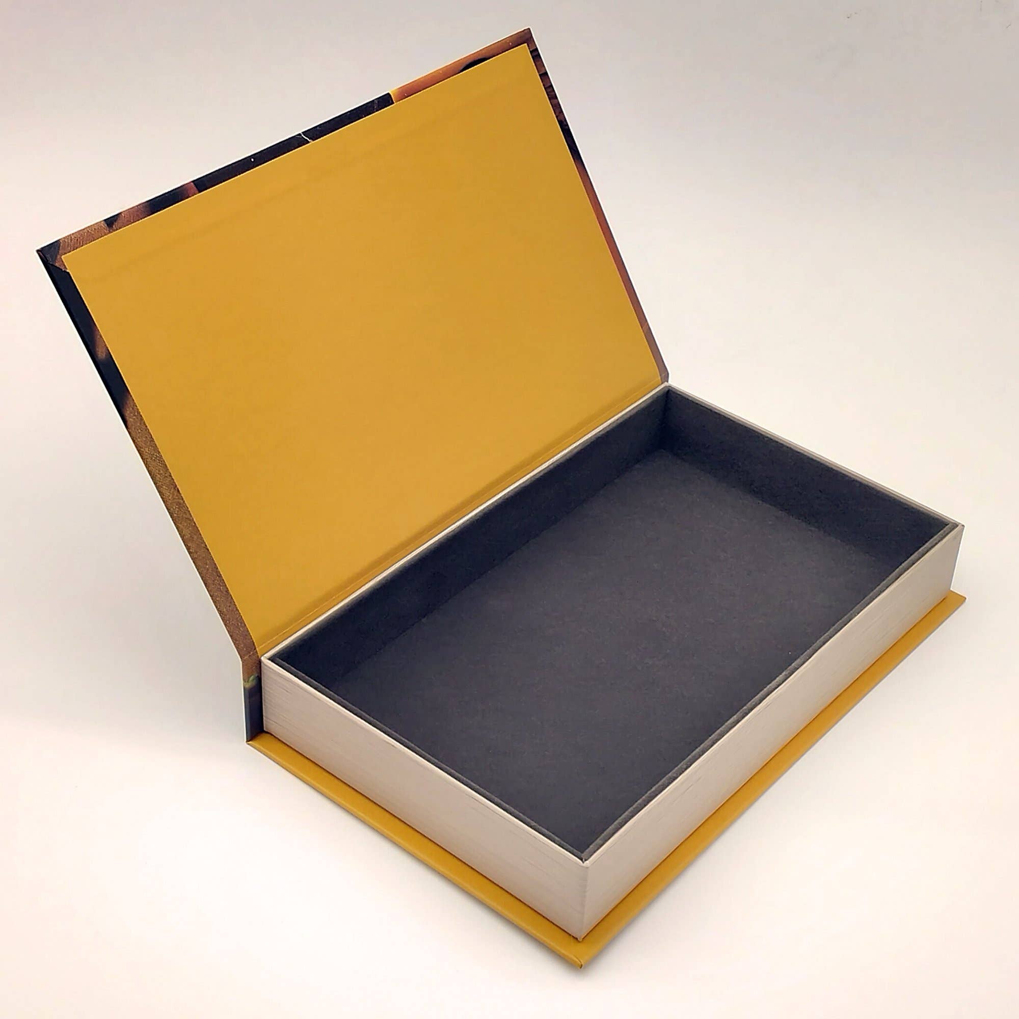 Book Boxes - Wholesale Desk Organizer - Treating Purrnography Addiction – Humorous Faux Book Box Hidden Storage | Quirky Cat Gift | Satirical Home Décor1