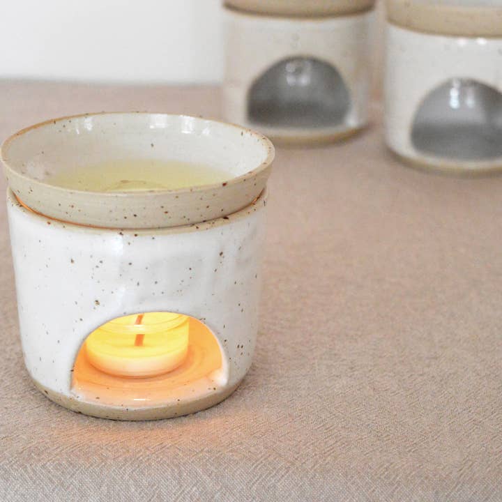 Karolina Bednorz Ceramics - Wholesale Wax Warmer - NUDE Ceramic Essence and Wax Burner Handmade in Italy5