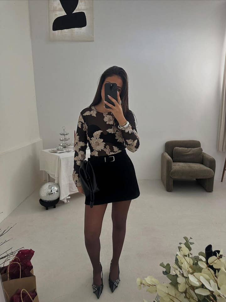 10538 Body i tyll med blommönster för wholesale av LORIANE