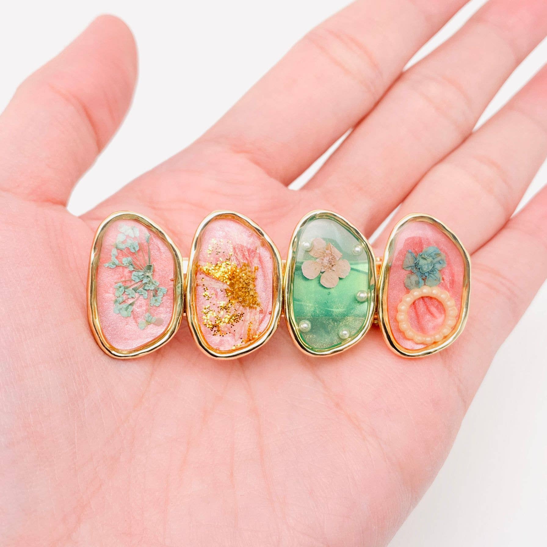 Mio Queena – Engroshandel Hårspænde - Dame – Ægte tørrede blomster hårclips - Mio Queena0