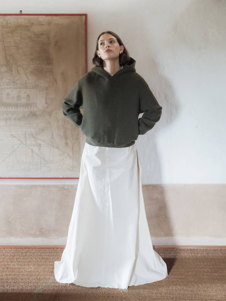 Lèmme - Wholesale Hoodie - Women's - Lambswool Cropped Hoodie12