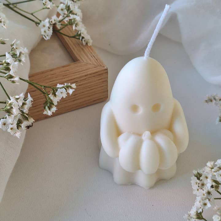 Your Nice Things - Candles - - Wholesale Novelty Candle - Ghost Autumn decorative candle made of soy wax with pumpkin1