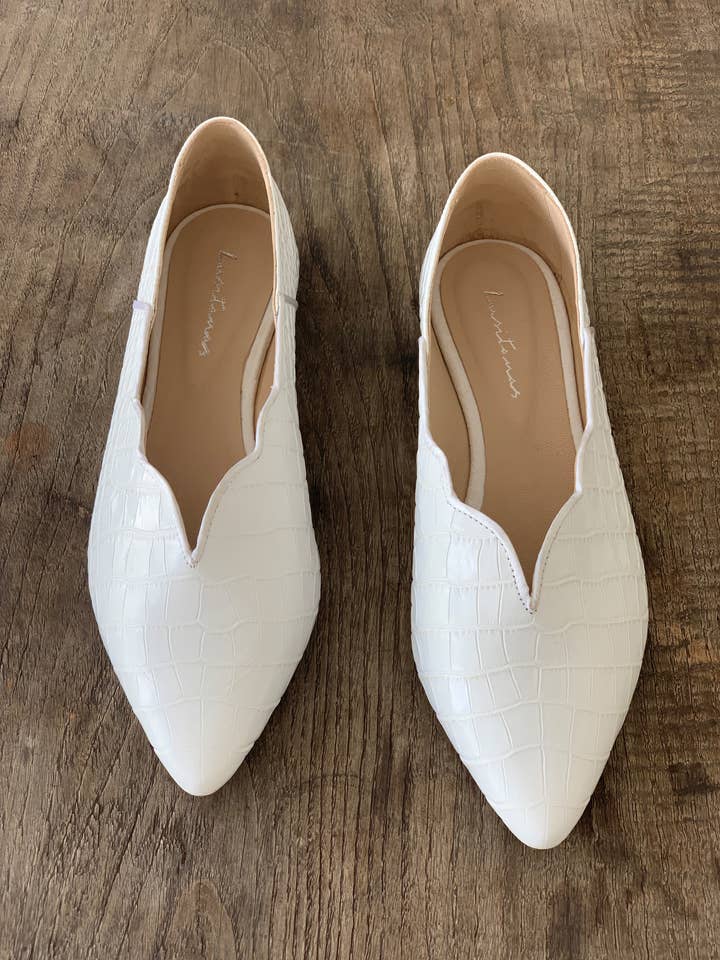 OLIVIA White Croco for wholesale by LUSITANAS