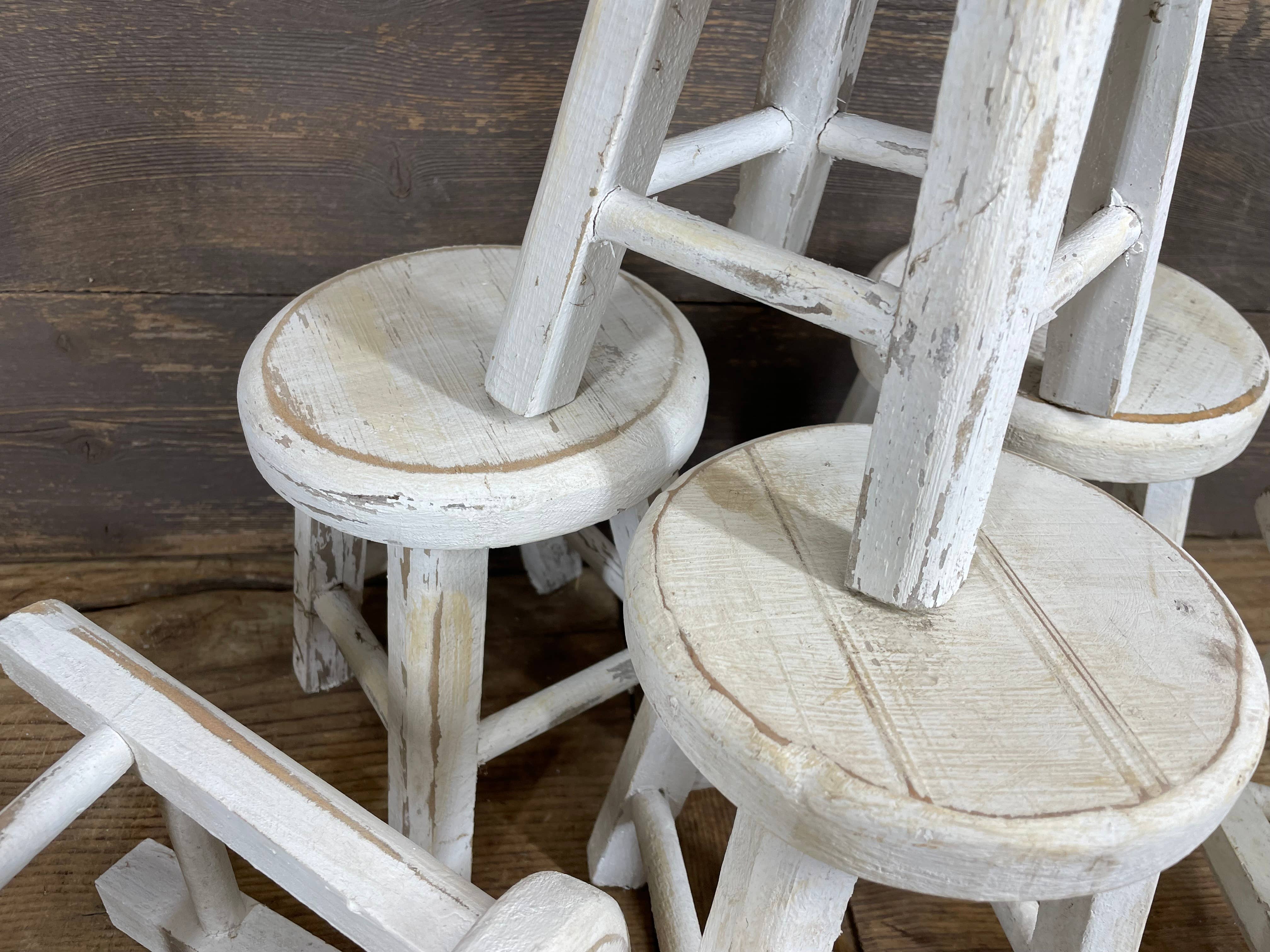 My Amigos Imports – wholesale Stool – Raleigh Farmhouse Stool-6x7.5 in-4 Legs-White-Raleigh-$95
