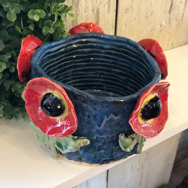 Coiled floral bowl 7” for wholesale by Colonial Folk Art Studio