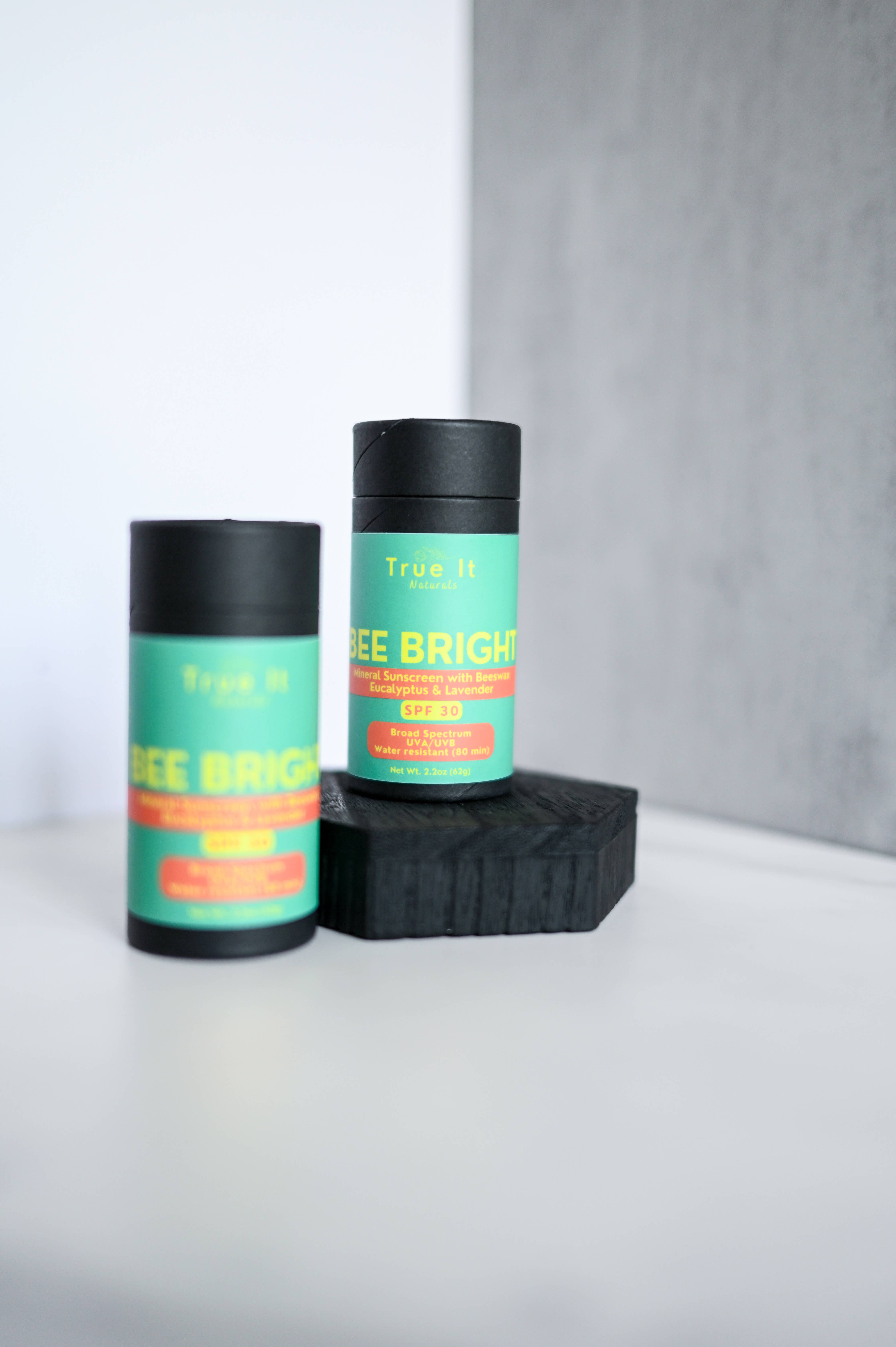 True It Naturals - Wholesale Sunscreen - Eucalyptus/Lavender Mineral Sunscreen Stick BEE BRIGHT SPF302