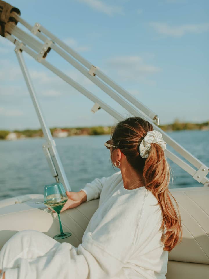 100% silk scrunchie for wholesale by Dreamy Sundays