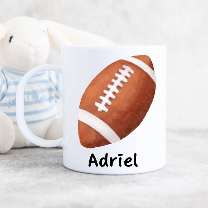 Mug de football personnalisé pour la vente par MerikaArt