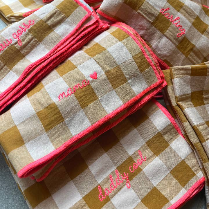BARNABÉ AIME LE CAFÉ - Wholesale Dinner & Cloth Napkin - Gichy plaid and embroidery napkins