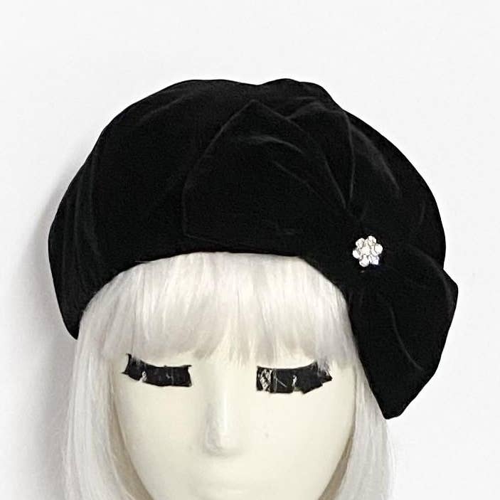 Velvet Beret Bow for wholesale by Bella Starr