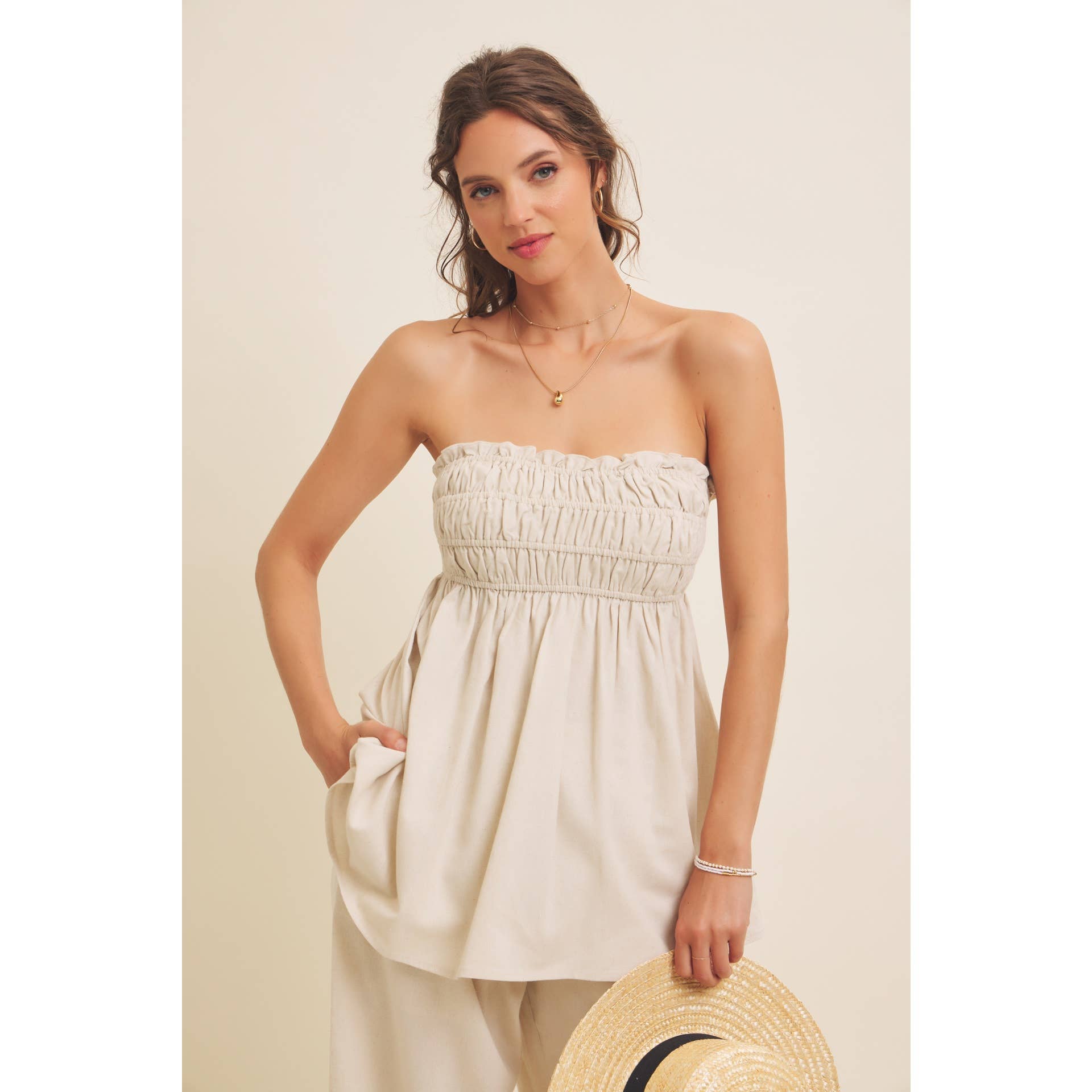 in february – Blusa - Mulher por atacado – TOP TÚNICA SEM ALÇAS DRAPEADO EM VISCOSE E LINHO23