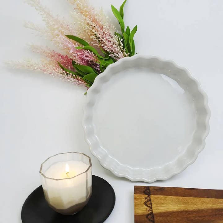 Pearl Tart Plate for wholesale on Faire