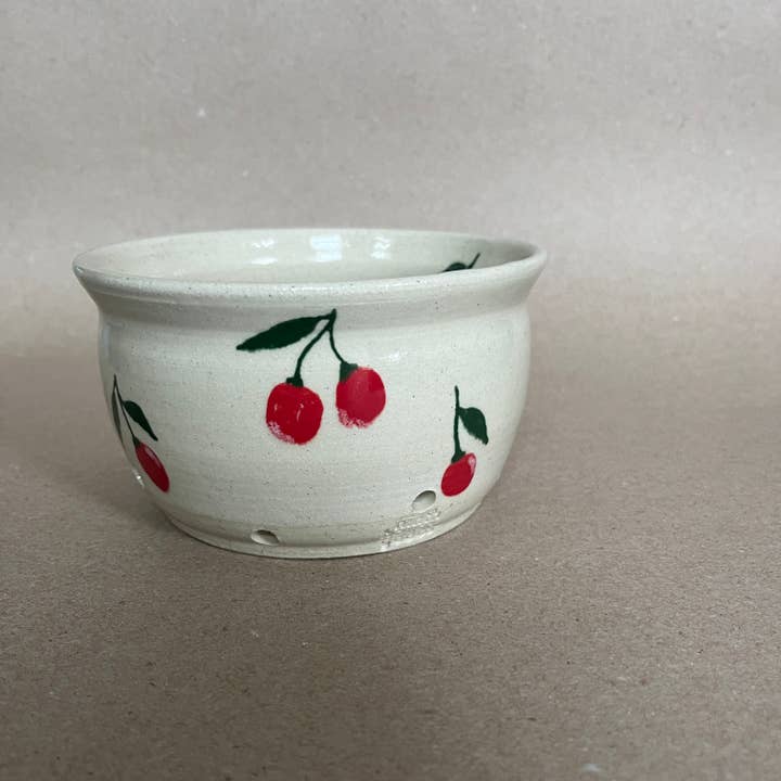 Ninth House Goods - Wholesale Colander - Cherries Berry Bowl Colander1
