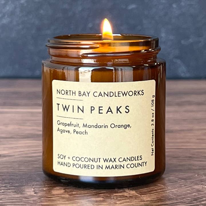 Twin Peaks (taille mini, 3,8 oz) pour la vente par North Bay Candleworks