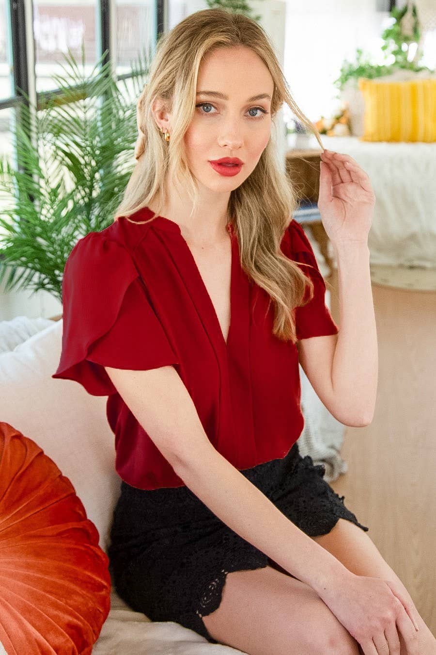 Vine & Love - Wholesale Blouse - Women's - Puff Petal Short-Sleeve Casual Work Blouse Top VT3200016