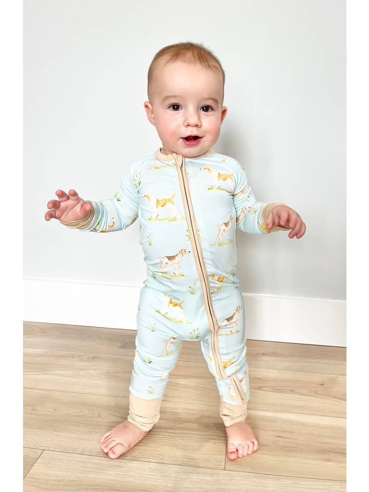 Sweet Bay Clothing – wholesale Jumpsuit – Baby – Hunting Dogs Zipper Onesie2