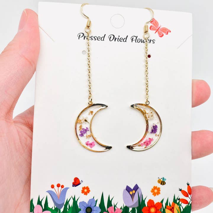 Narcissus Moon Genuine Dried Flowers Earrings - PDF/MS for wholesale by Mio Queena