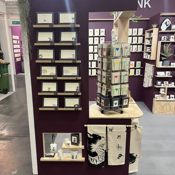 Penguin Ink – wholesale Everyday greeting card – Little Notes desk top spinner | £18 when you fill it!2