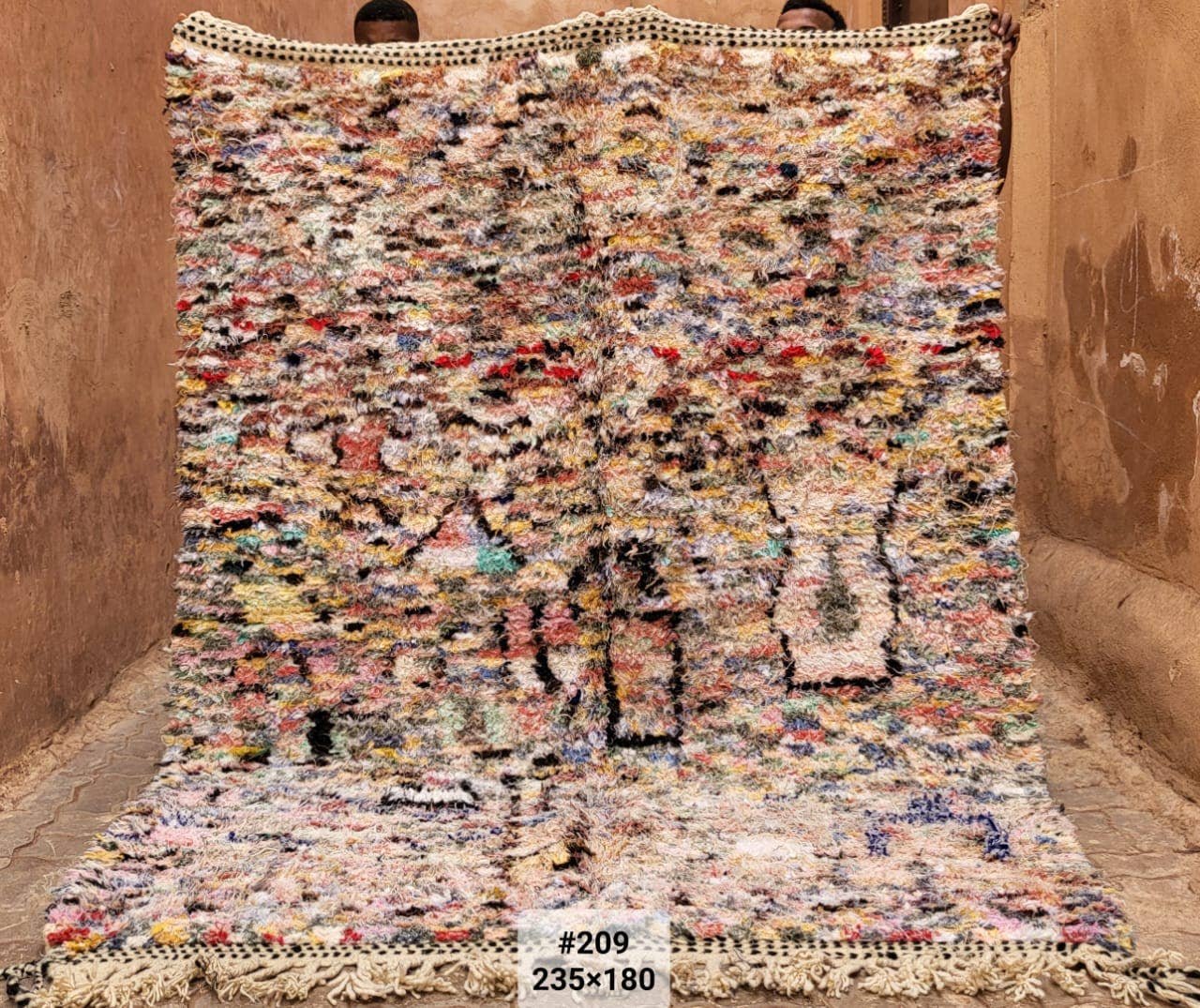 SOUK in the CITY - Wholesale Area Rug - Exclusive Boujad Boucherouite Rug 235/1804